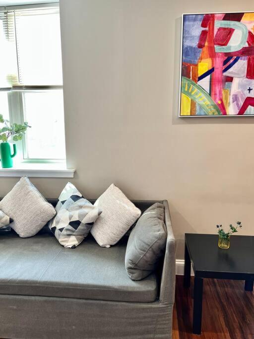 404 Rose In The City 1 Bd Living Room In Center City 필라델피아 외부 사진