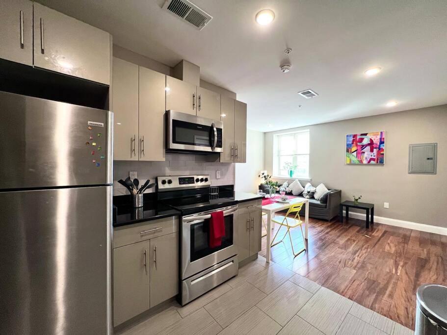 404 Rose In The City 1 Bd Living Room In Center City 필라델피아 외부 사진